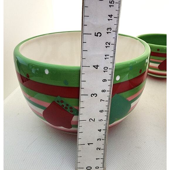 STACKING BOWLS-Boston Warehouse-Christmas/Holiday-Green White Red-Set of 3 - Picture 10 of 14